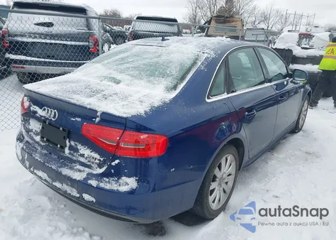 2015 Audi A4 2.0T Premium z USA, uszkodzony, nr VIN WAUBFAFL9FN035613